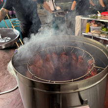 Cargar imagen en el visor de la galería, Asador de Barril 120 Libras Acero inoxidable calibre 16
