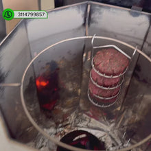 Cargar y reproducir el video en el visor de la galería, TORRE MULTIUSOS ACERO INOXIDABLE 4 NIVELES PARA ASADOR DE BARRIL
