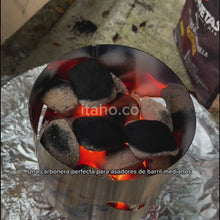 Cargar y reproducir el video en el visor de la galería, CARBONERA PARA ASADOR DE BARRIL MEDIANO 17x21cm
